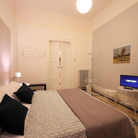 Room And Suite - Bari Centrale - ภายนอก รูปภาพ