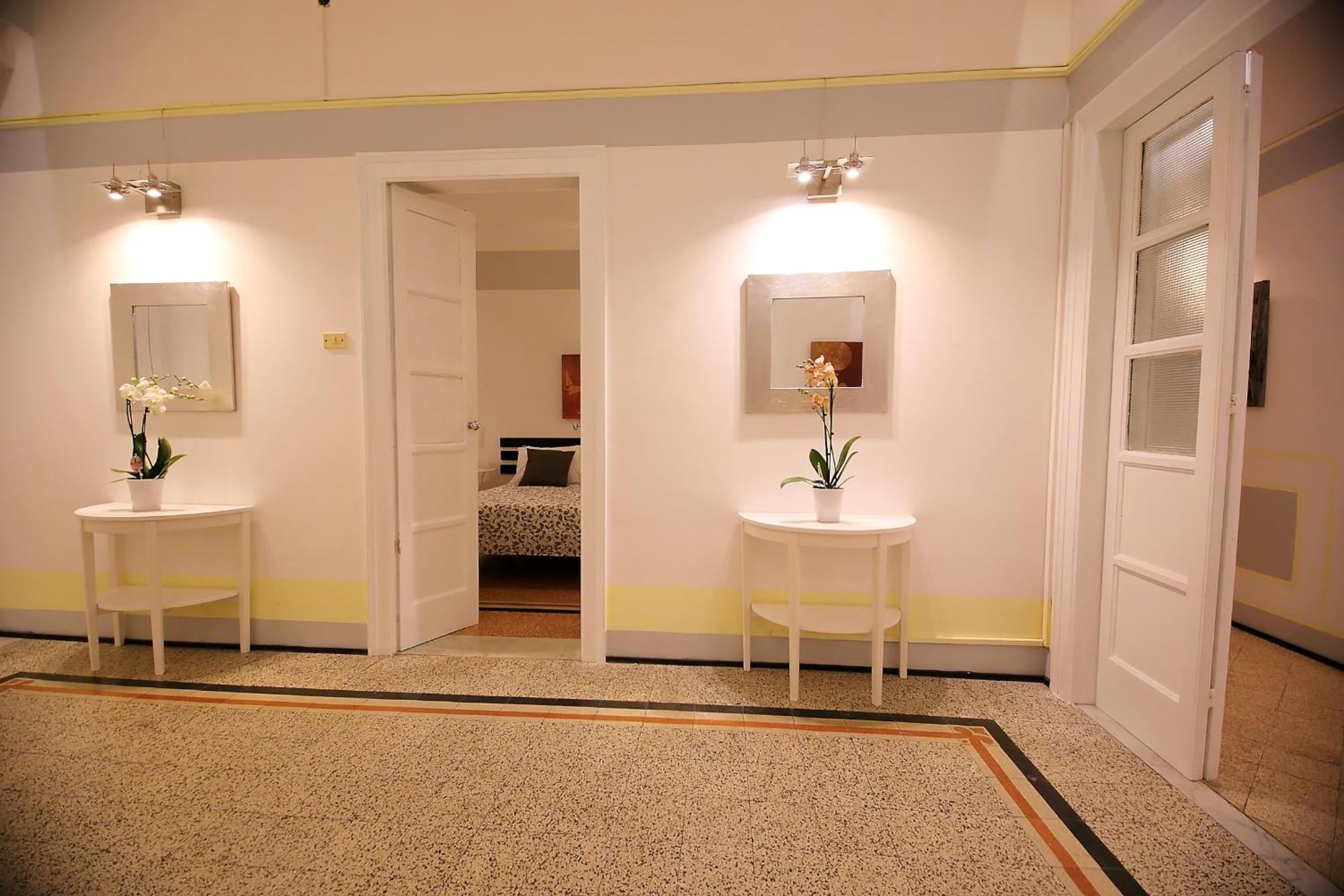 Room And Suite - Bari Centrale - ภายนอก รูปภาพ