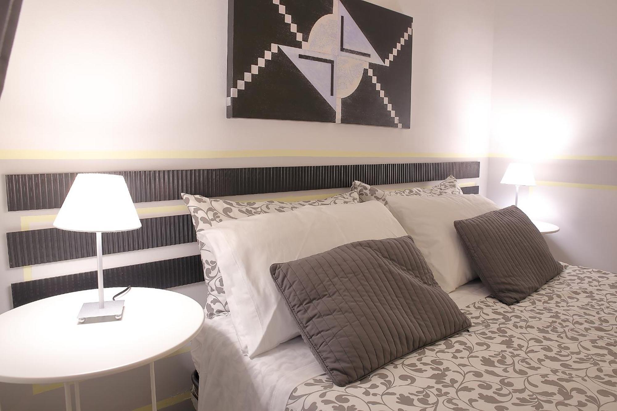 Room And Suite - Bari Centrale - ภายนอก รูปภาพ