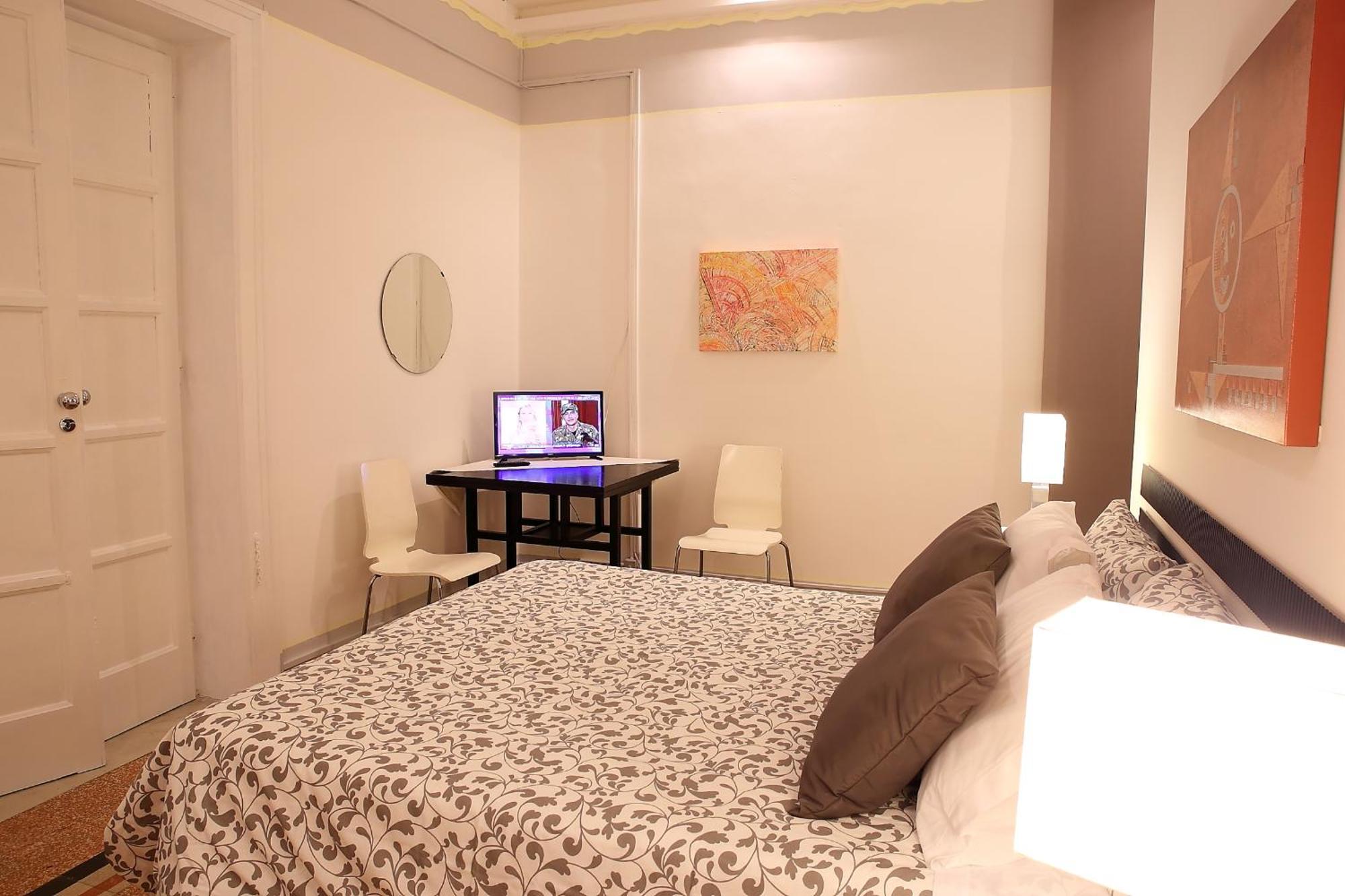 Room And Suite - Bari Centrale - ภายนอก รูปภาพ